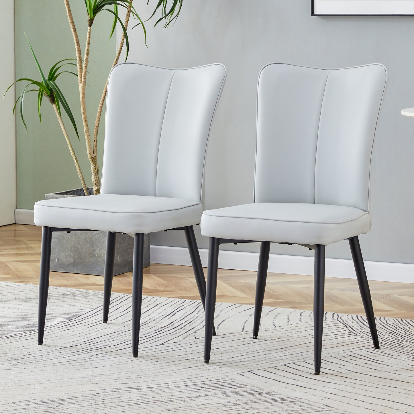 Melysen Table and Chair Set. 1 Table+4 Light Grey Chairs. Glass Dining Table with 0.31-Inch Tempered Glass Tabletop and Black Coated Metal Legs. Equipped with Light Grey Pu Chairs