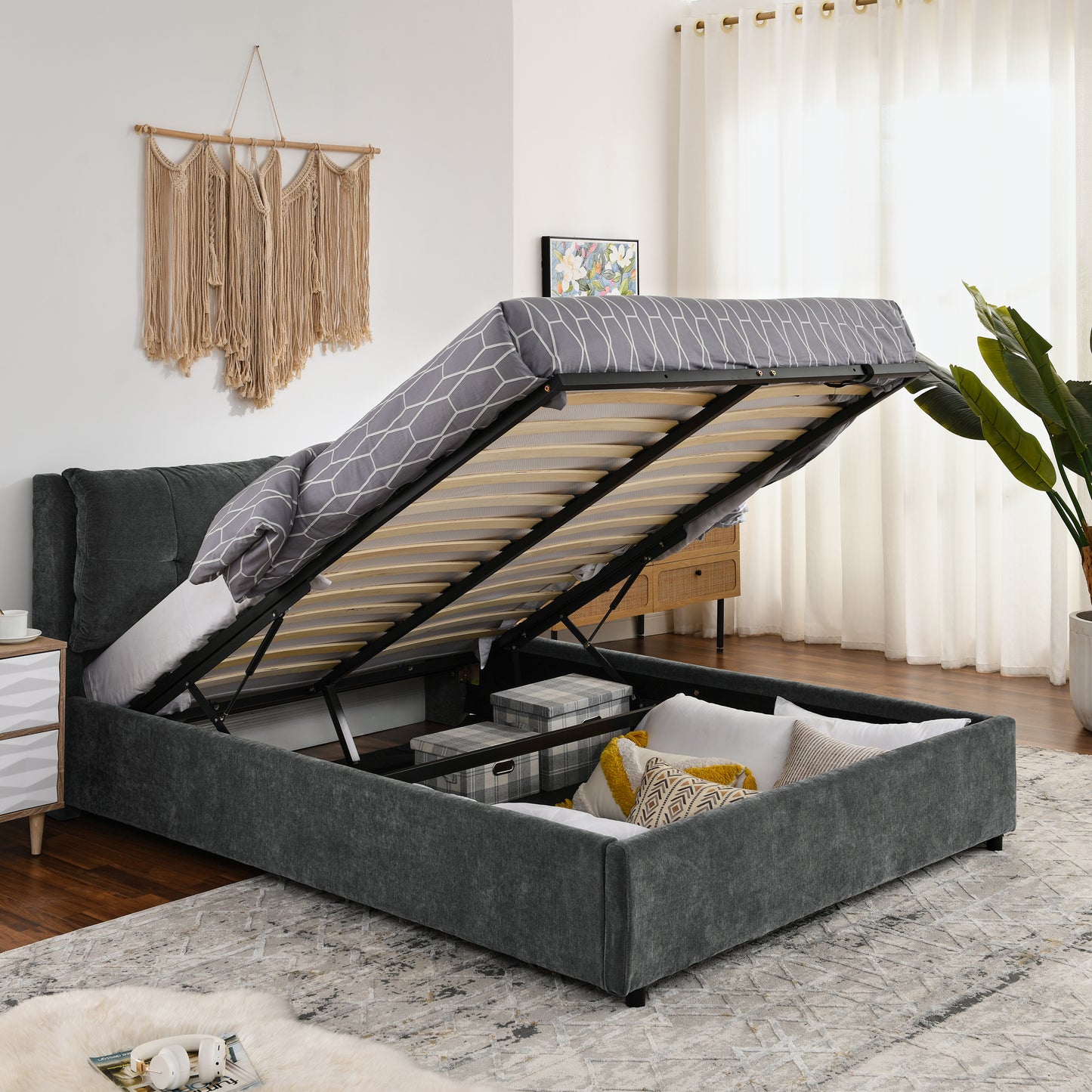 Melysen Queen Size Storage Upholstered Hydraulic Platform Bed with Integrated Headboard, Chenille Fabric